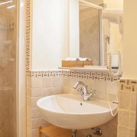 La Corte Di Lisa - Self Check-In Bed & Breakfast Pisa Exterior photo